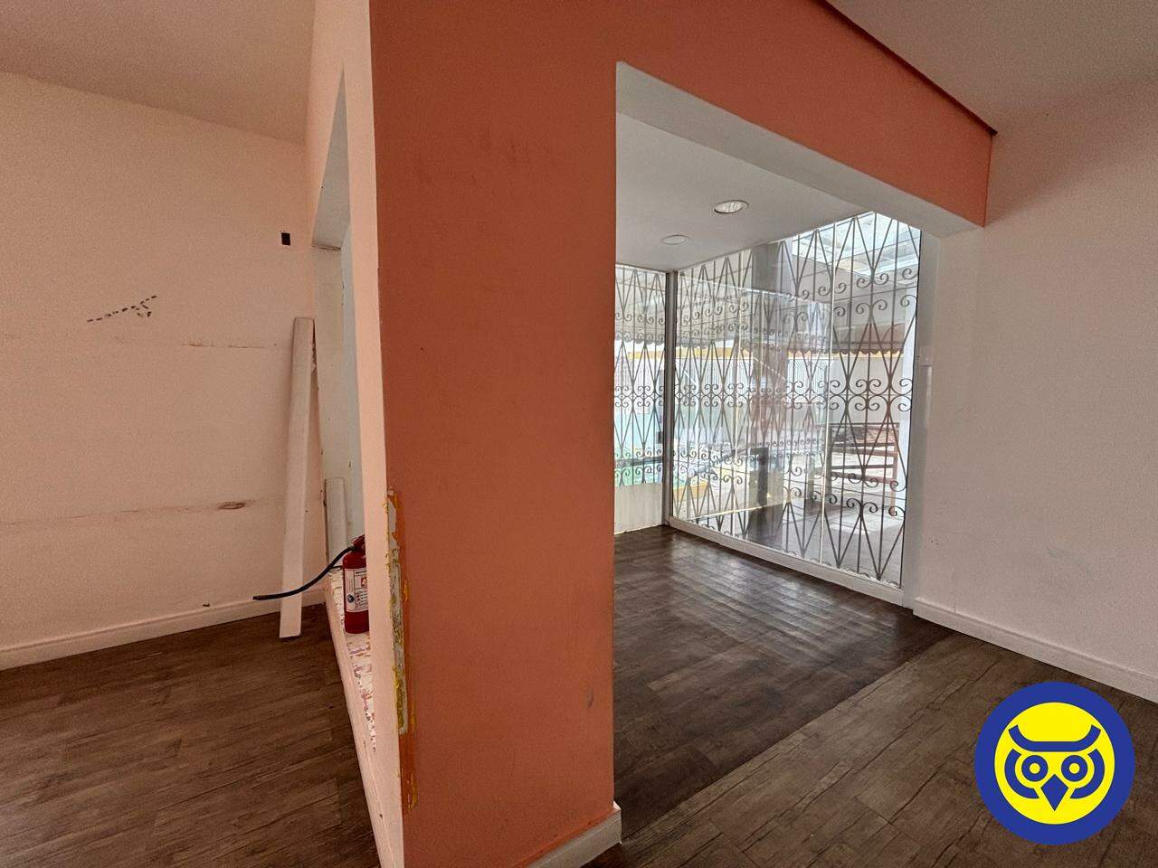 Casa para aluguel no Agronômica: 