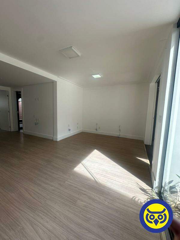 Casa para aluguel no Centro: