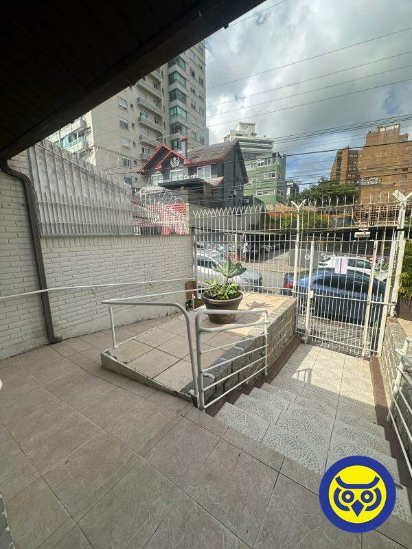 Casa para aluguel no Centro: