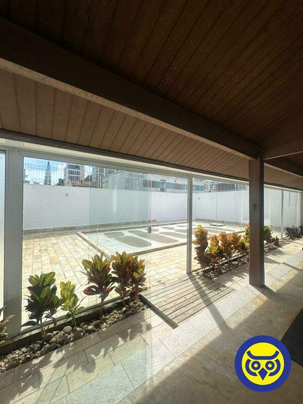 Casa para aluguel no Centro: 