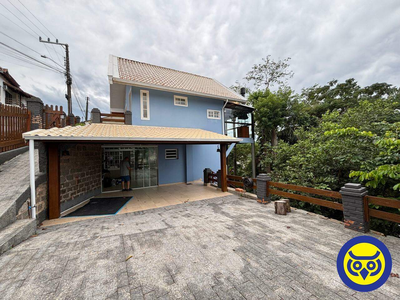 Casa para aluguel no Agronômica: 