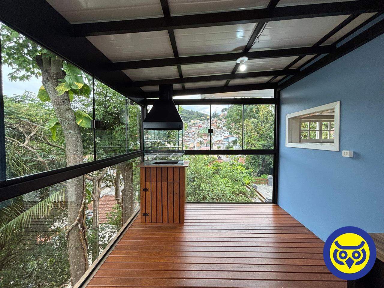 Casa para aluguel no Agronômica: 