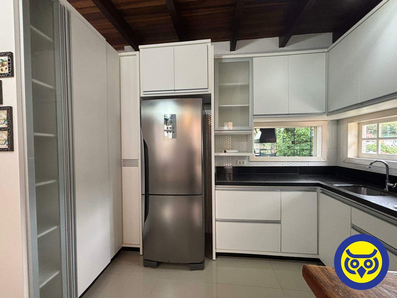 Casa para aluguel no Agronômica: 