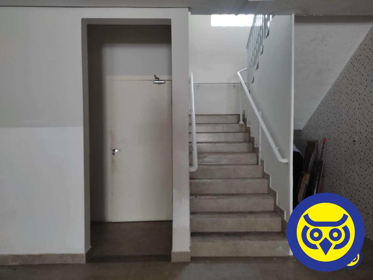 Prédio Comercial para aluguel no Centro: 