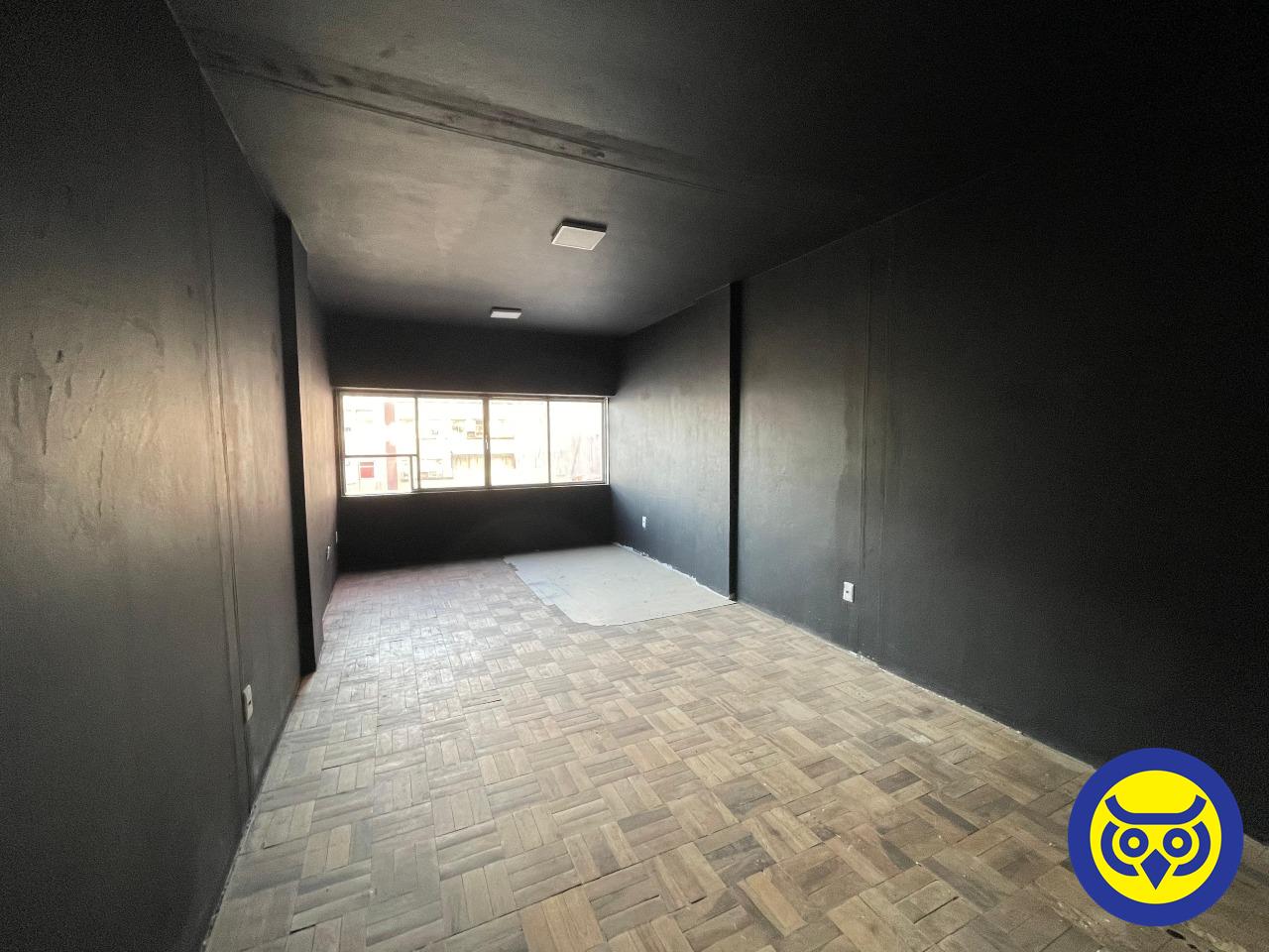 Salas/Conjuntos para aluguel no Centro: 