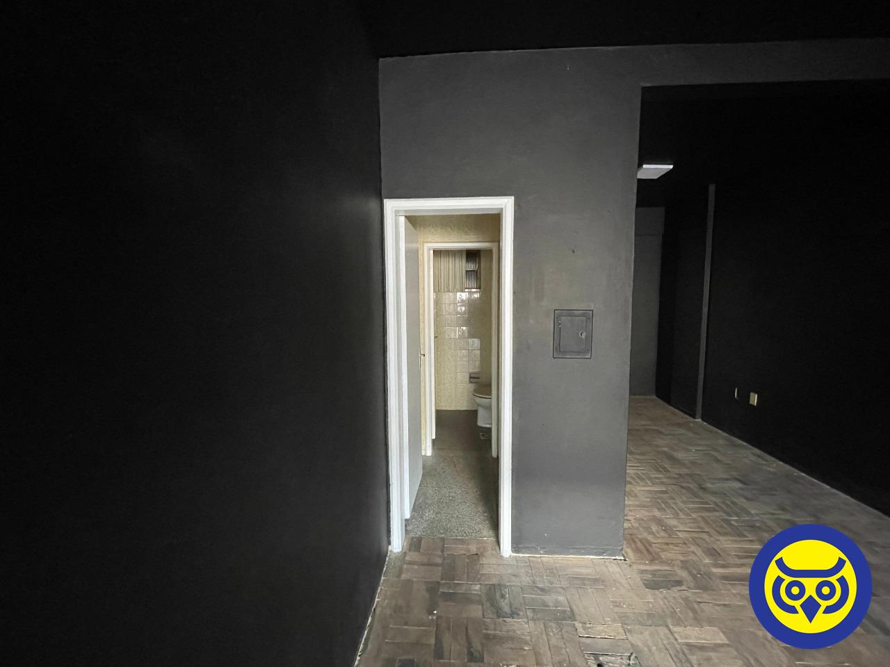 Salas/Conjuntos para aluguel no Centro: 