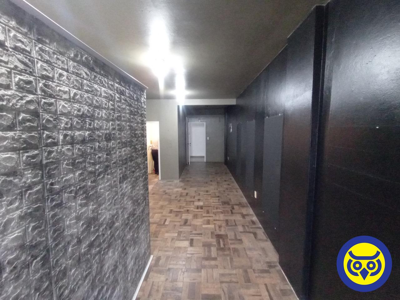 Salas/Conjuntos para aluguel no Centro: 