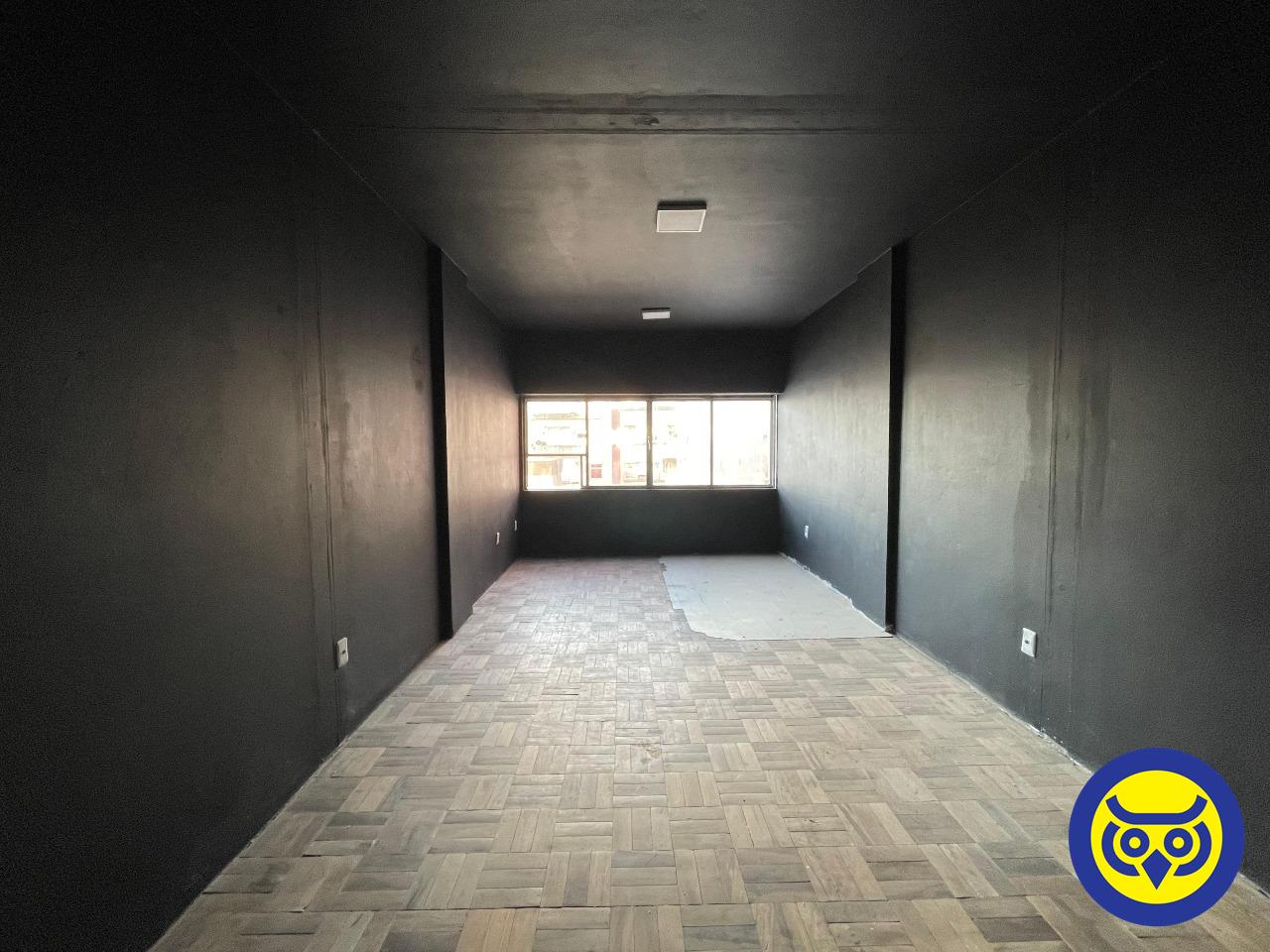 Salas/Conjuntos para aluguel no Centro: 