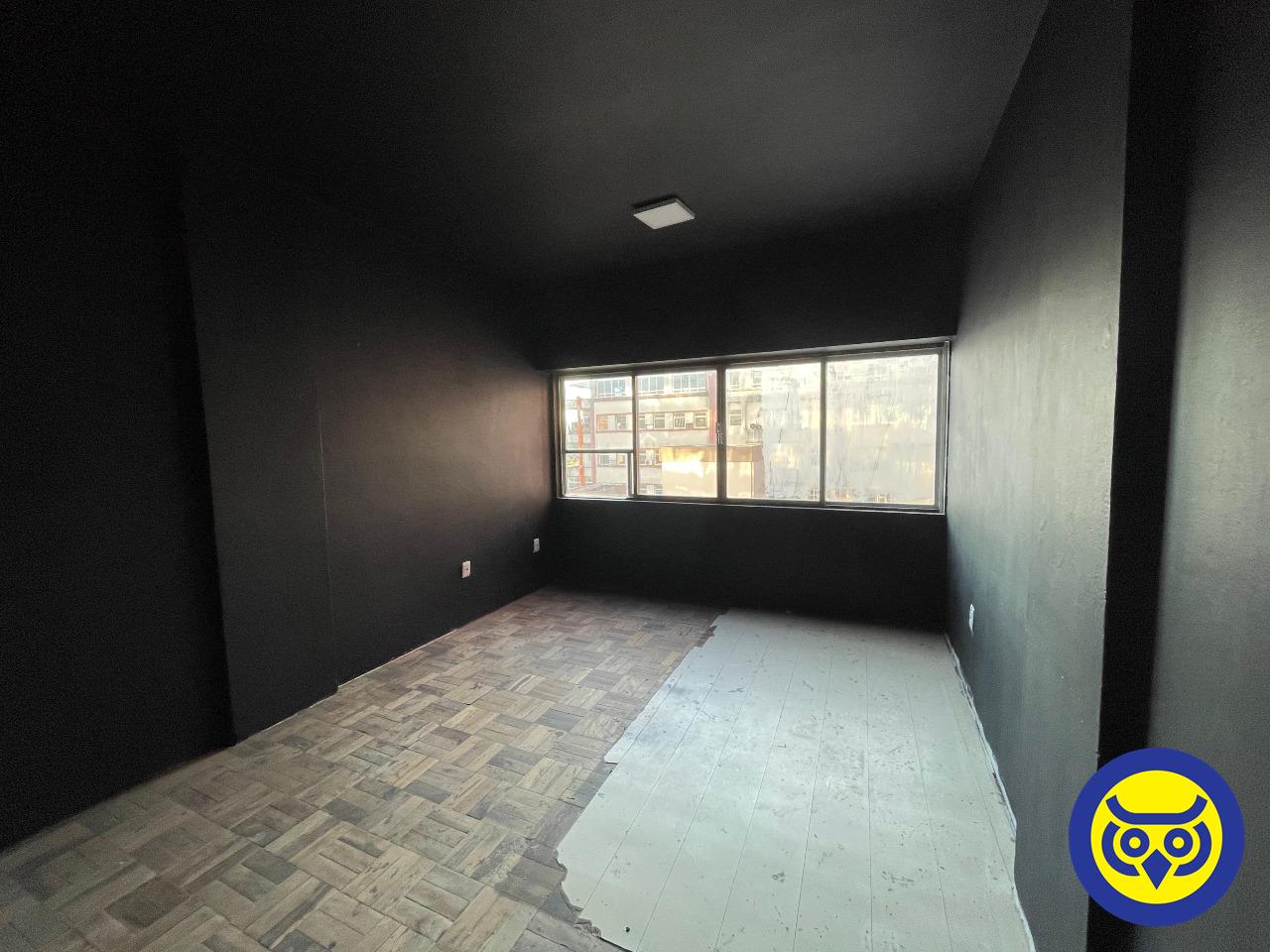 Salas/Conjuntos para aluguel no Centro: 