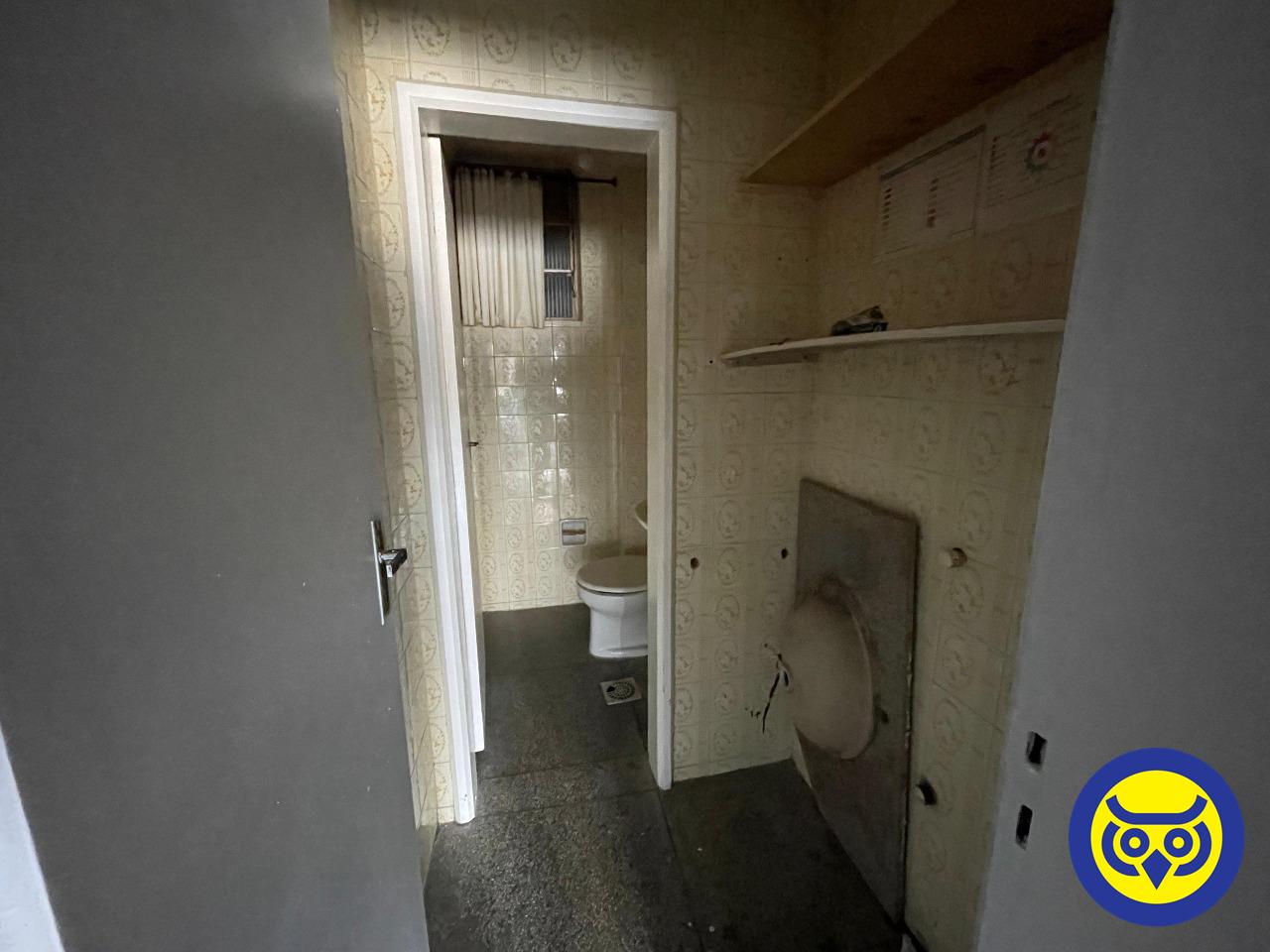 Salas/Conjuntos para aluguel no Centro: 