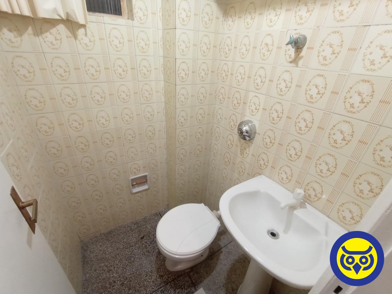 Salas/Conjuntos para aluguel no Centro: 