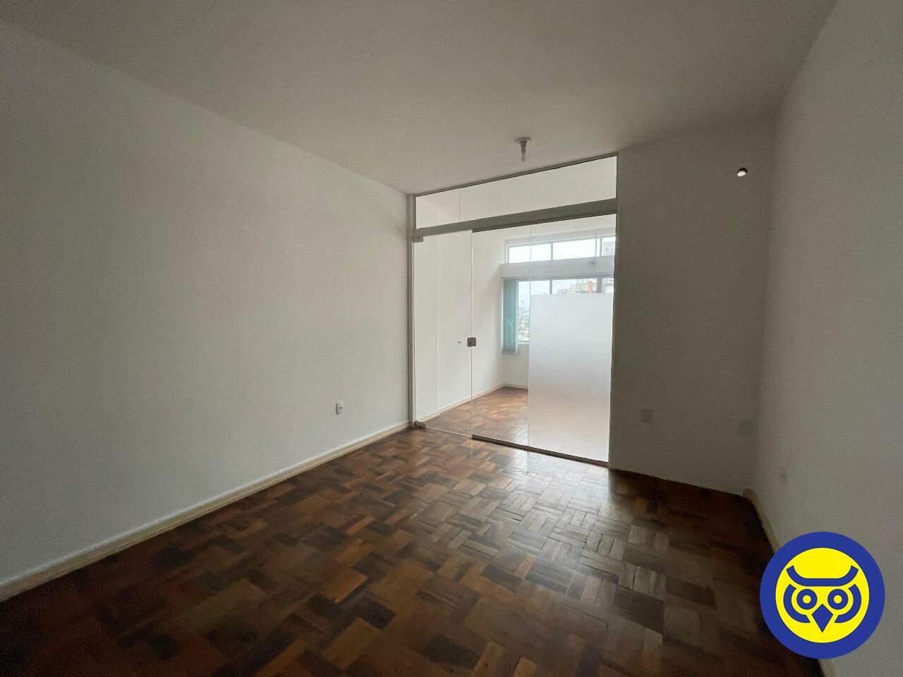 Sala para aluguel no Centro: 