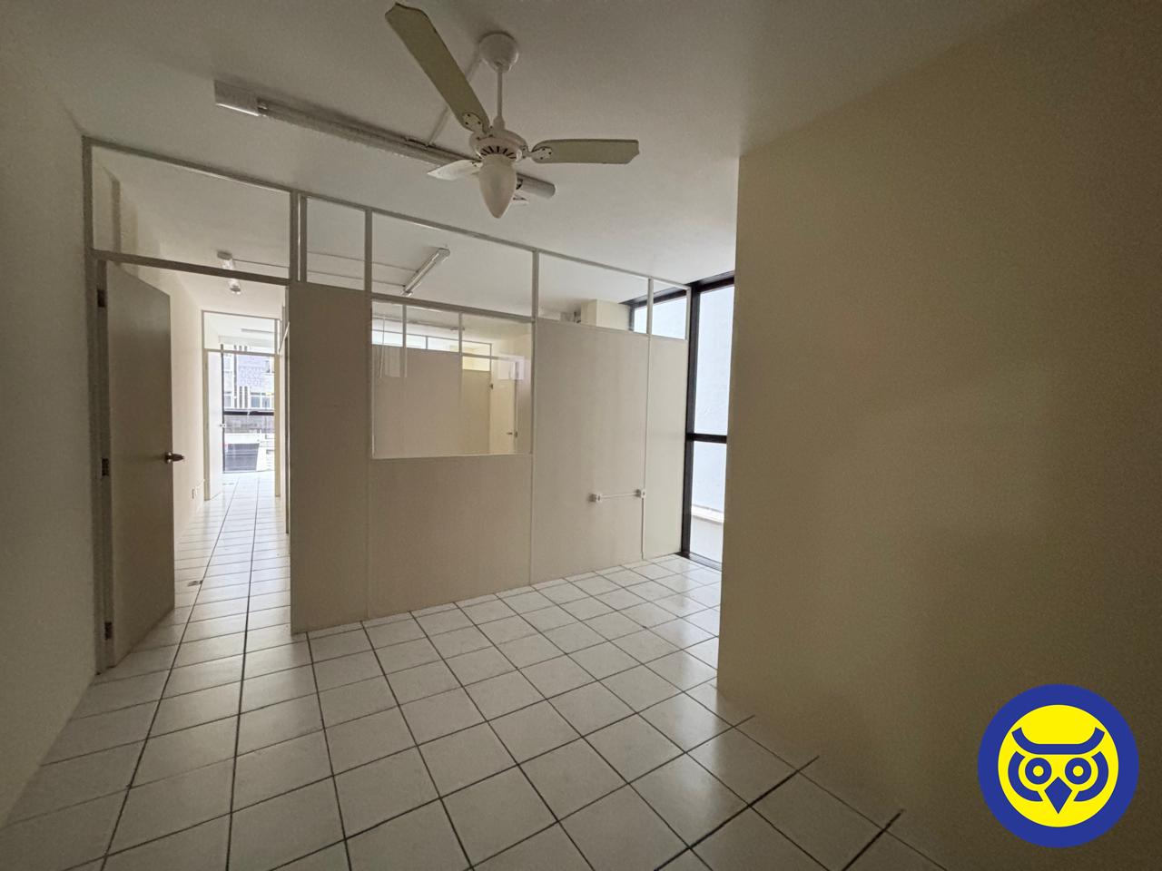 Salas/Conjuntos para aluguel no Centro: 