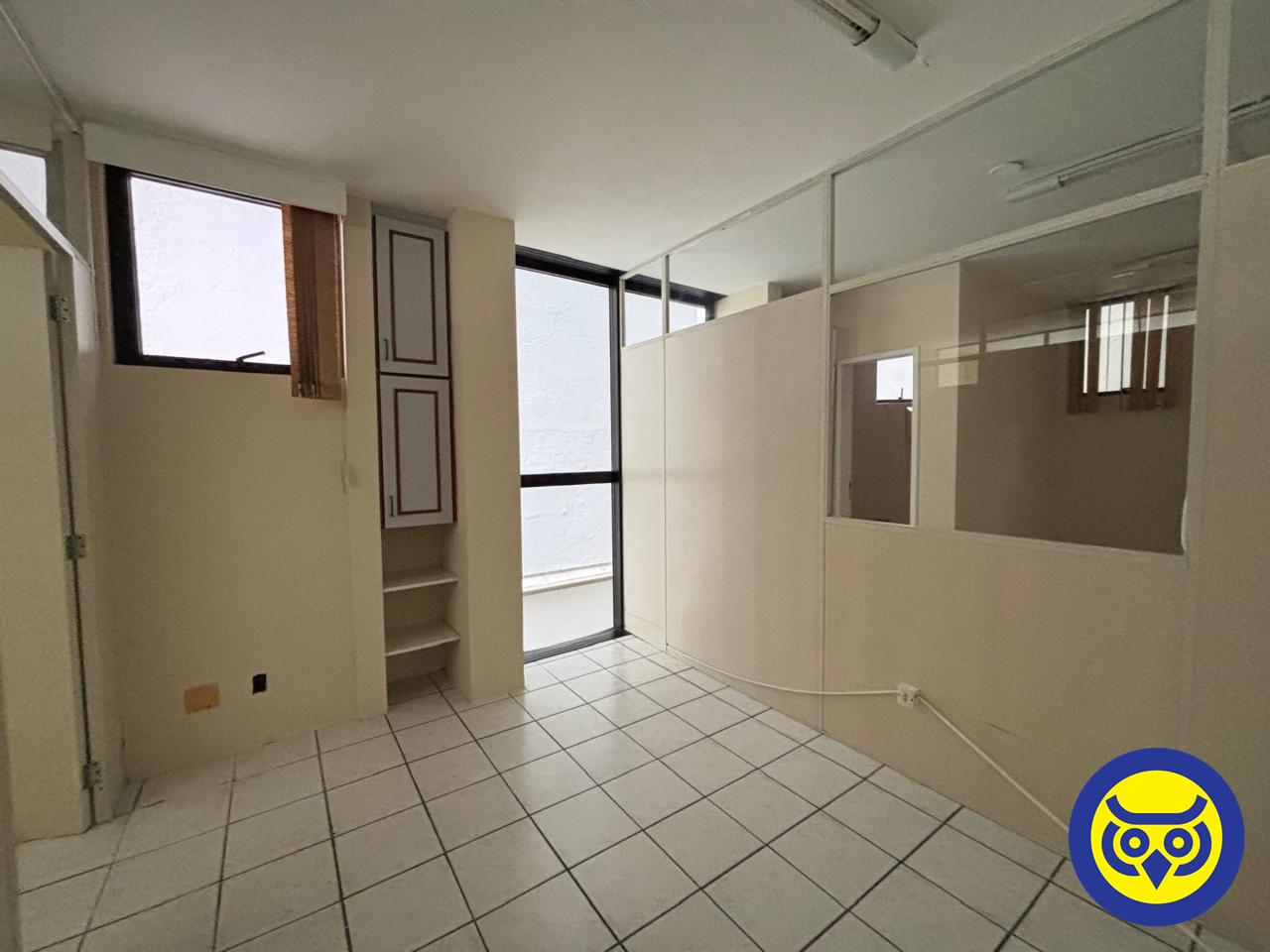 Salas/Conjuntos para aluguel no Centro: