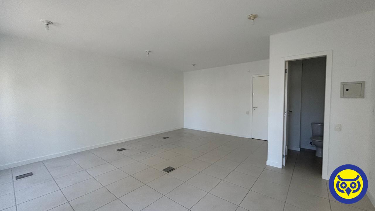 Salas/Conjuntos para aluguel no Trindade: 