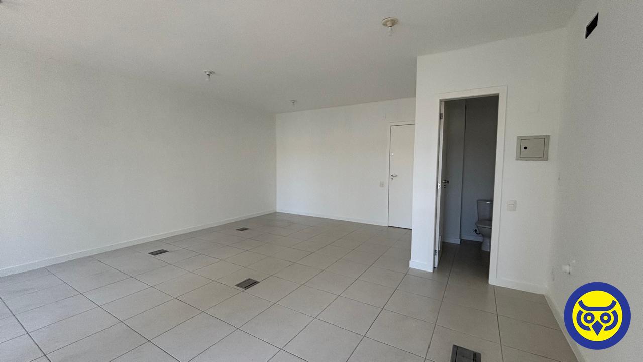 Salas/Conjuntos para aluguel no Trindade: 