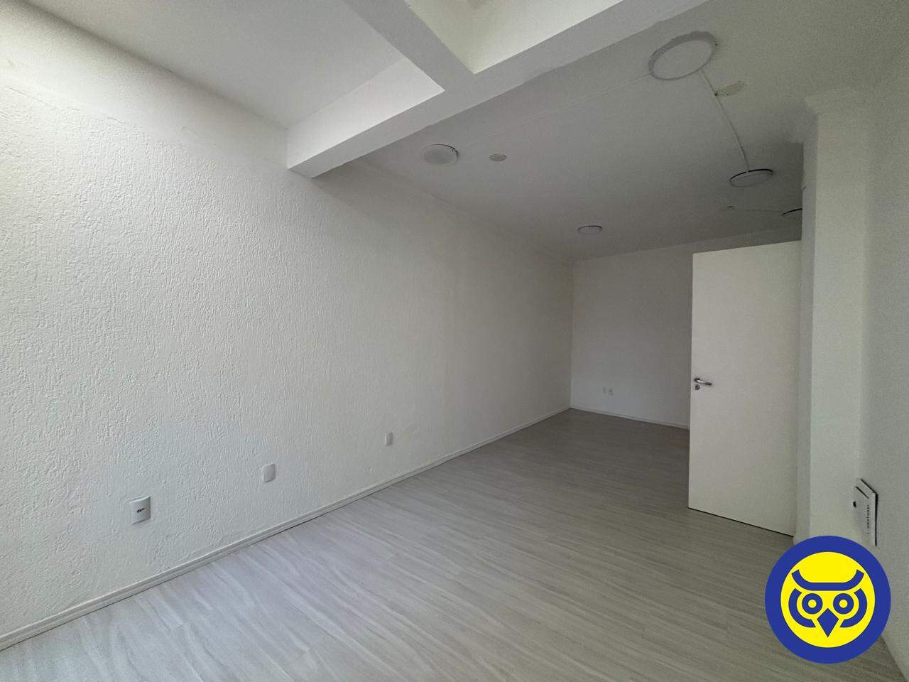 Sala para aluguel no Centro: