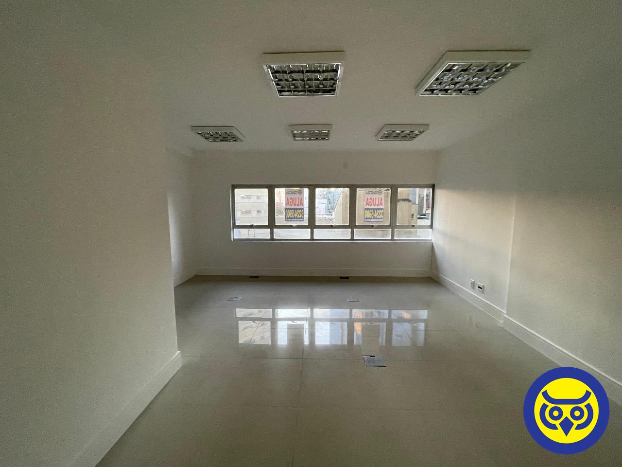 Salas/Conjuntos para aluguel no Centro: