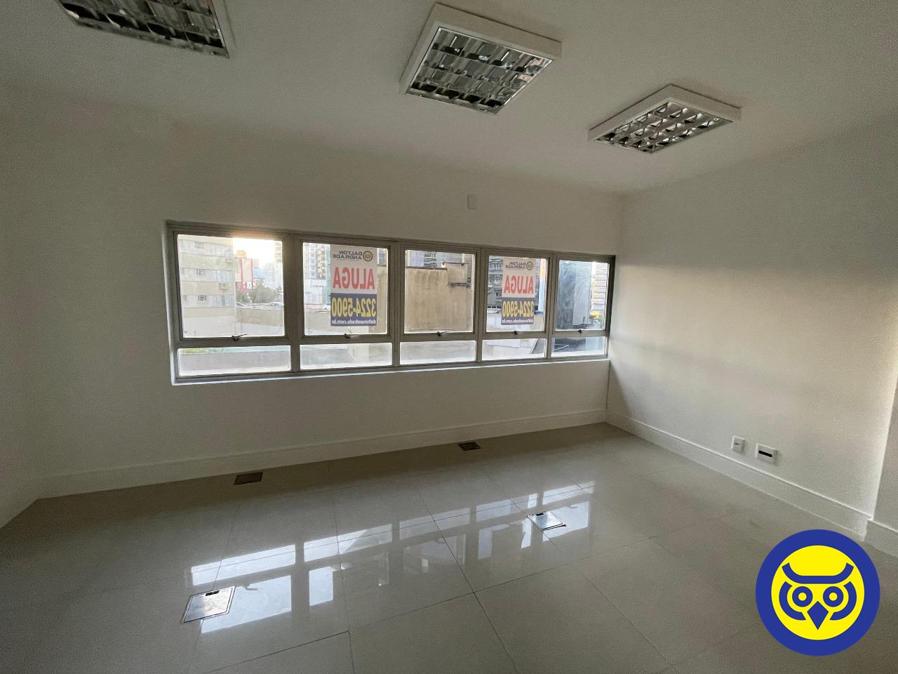 Salas/Conjuntos para aluguel no Centro: