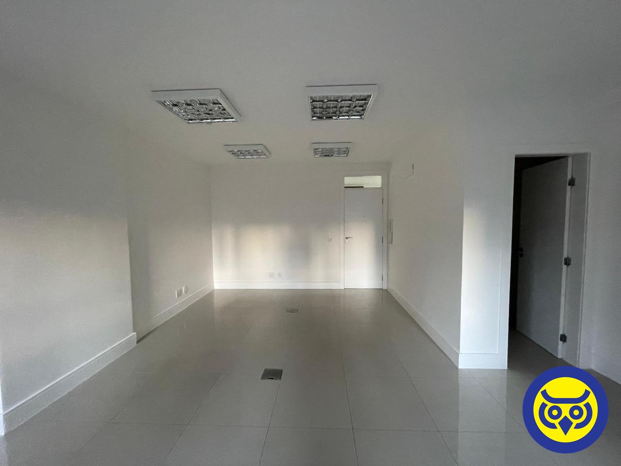 Salas/Conjuntos para aluguel no Centro: