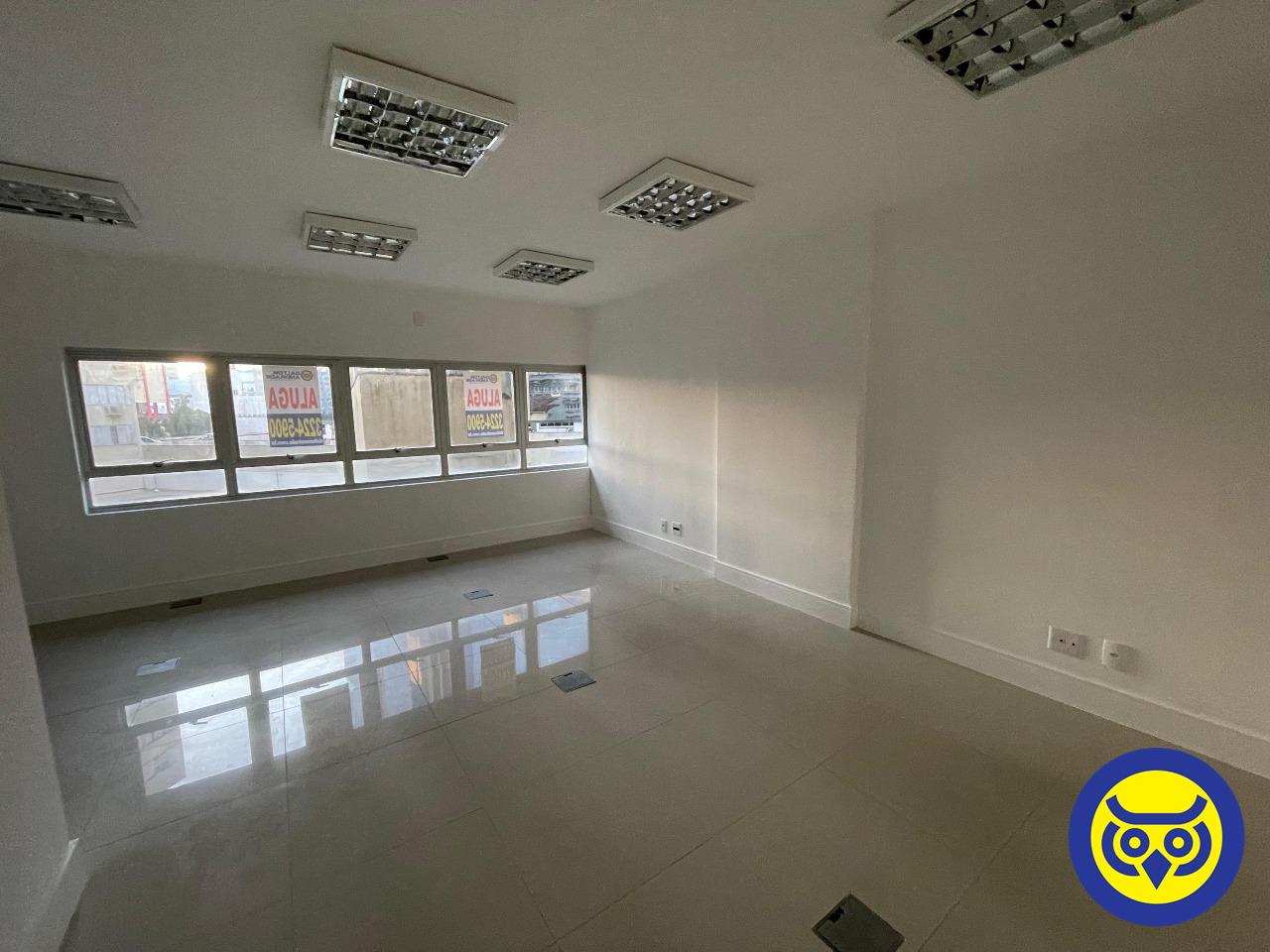 Salas/Conjuntos para aluguel no Centro: