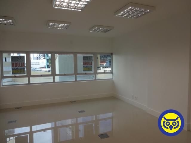 Salas/Conjuntos para aluguel no Centro: