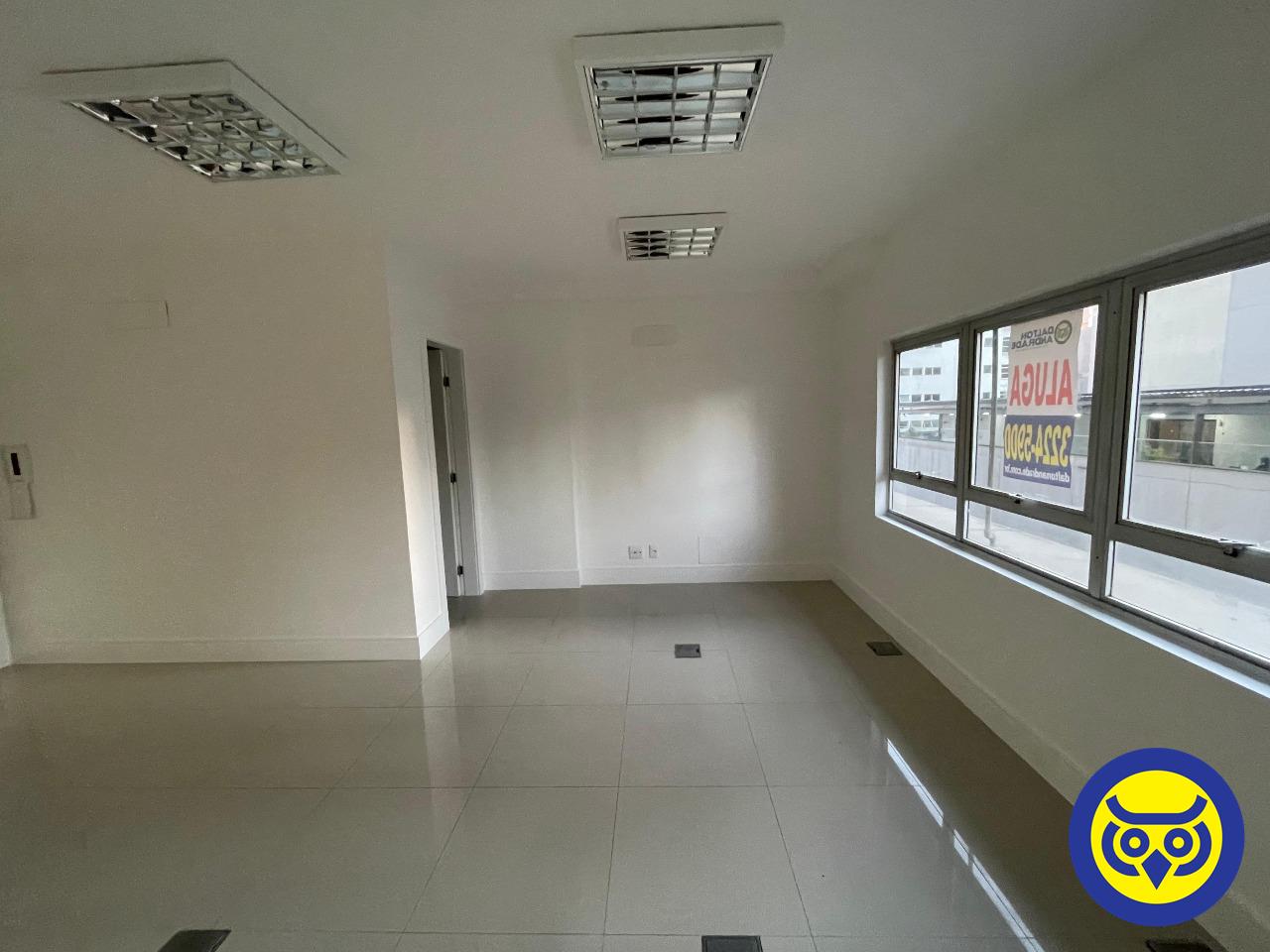 Salas/Conjuntos para aluguel no Centro: