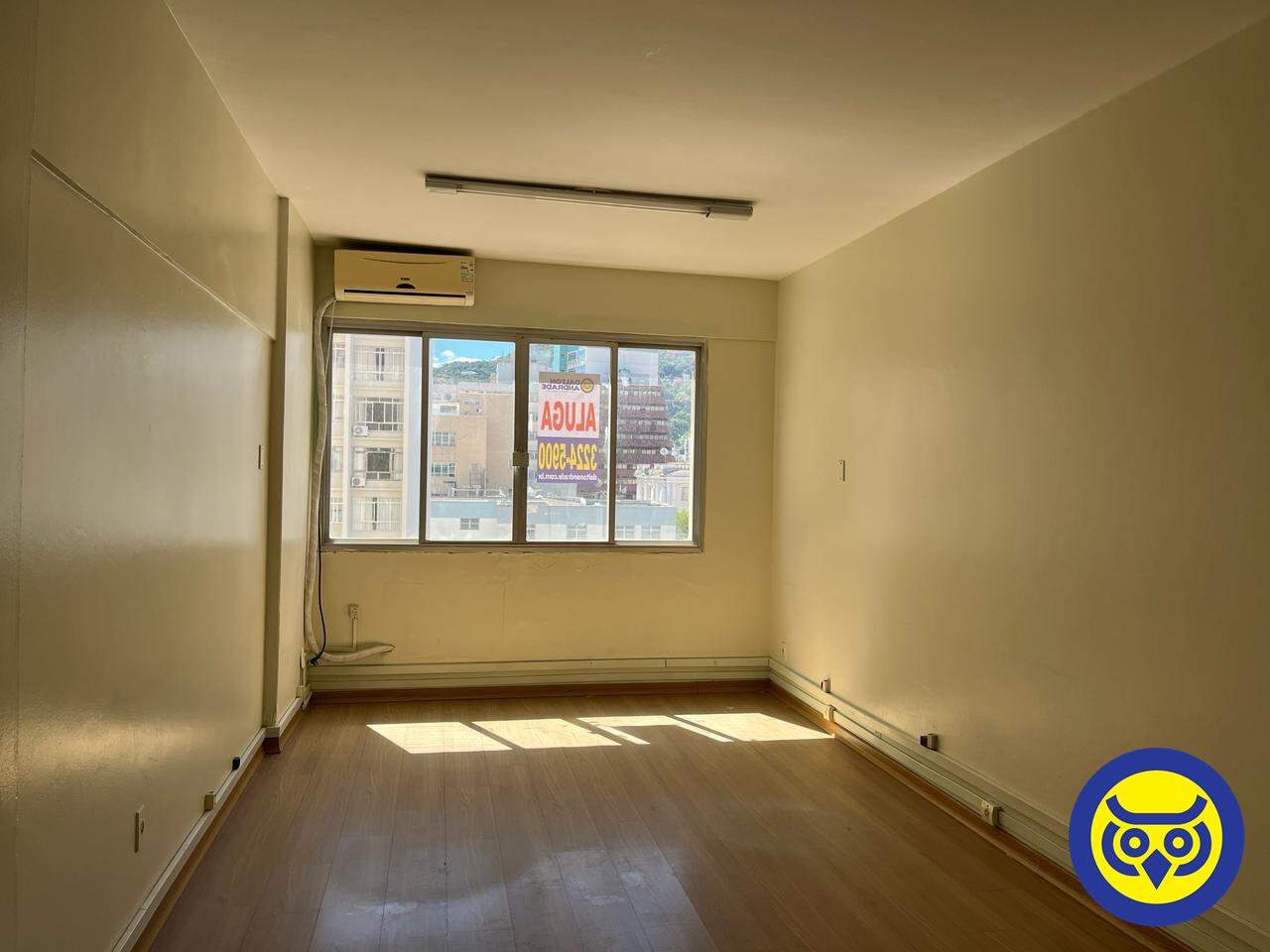 Salas/Conjuntos para aluguel no Centro: 