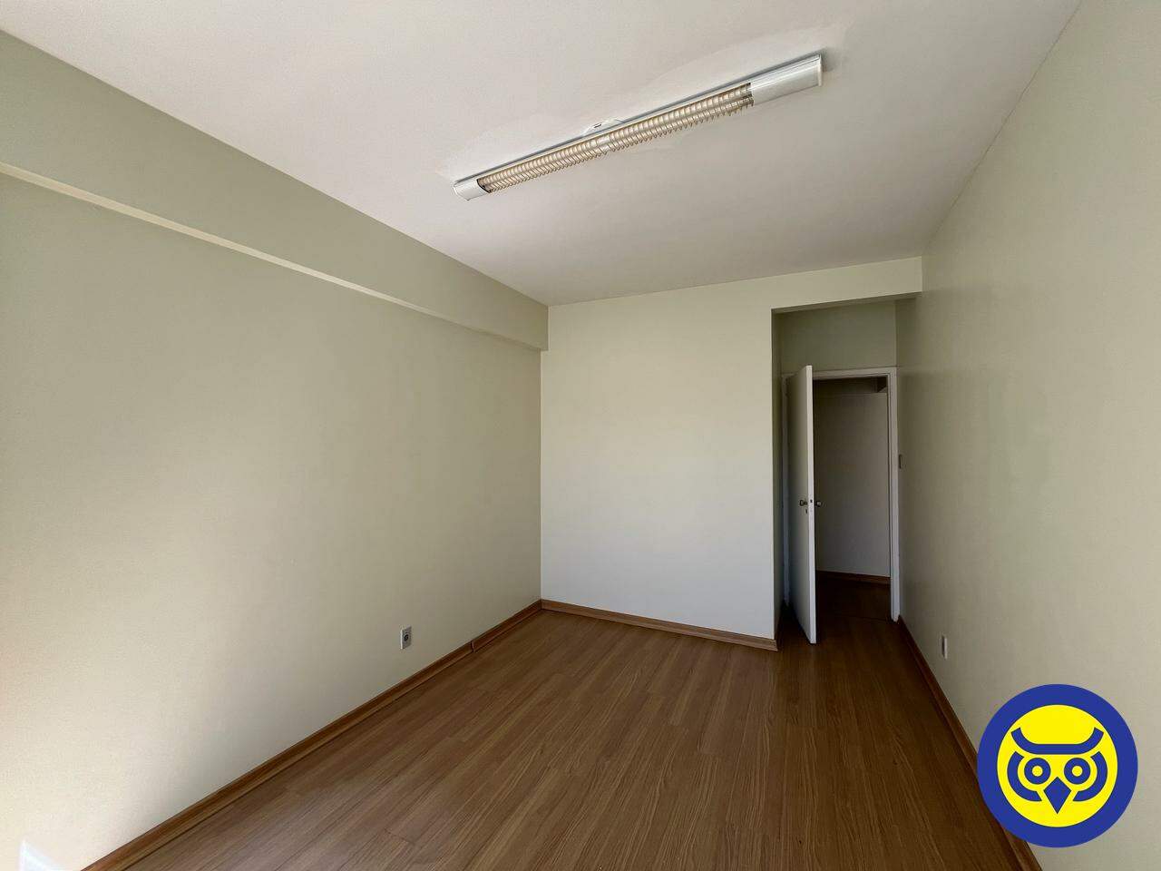 Salas/Conjuntos para aluguel no Centro: 