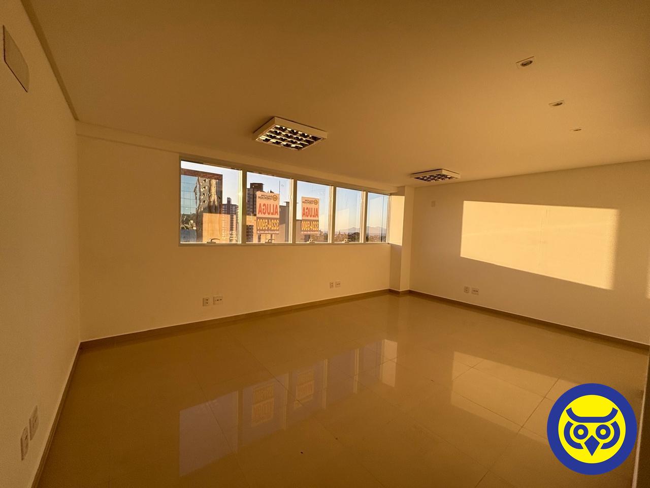 Sala para aluguel no Estreito: