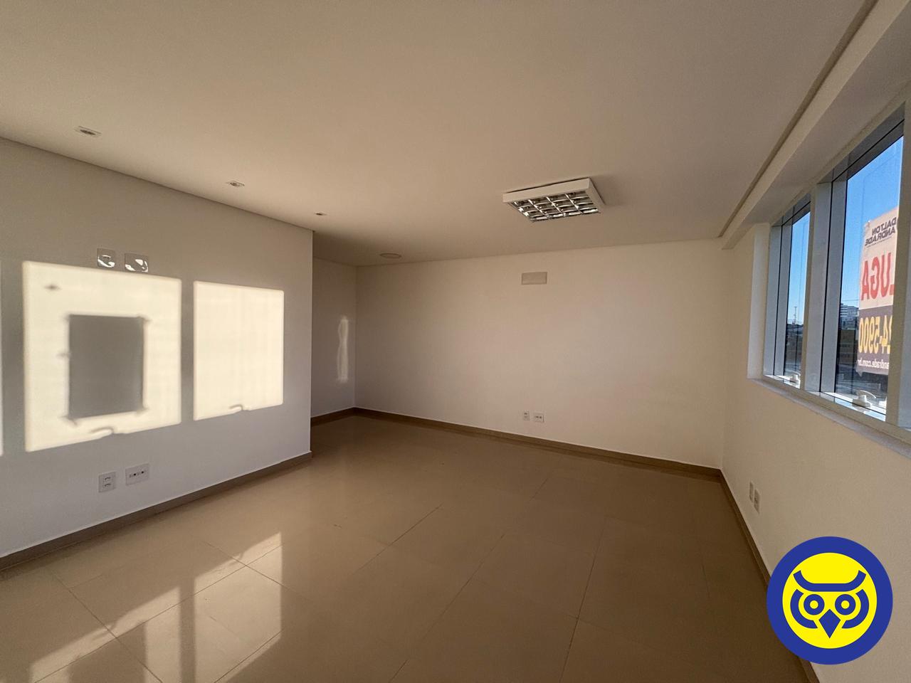 Sala para aluguel no Estreito: