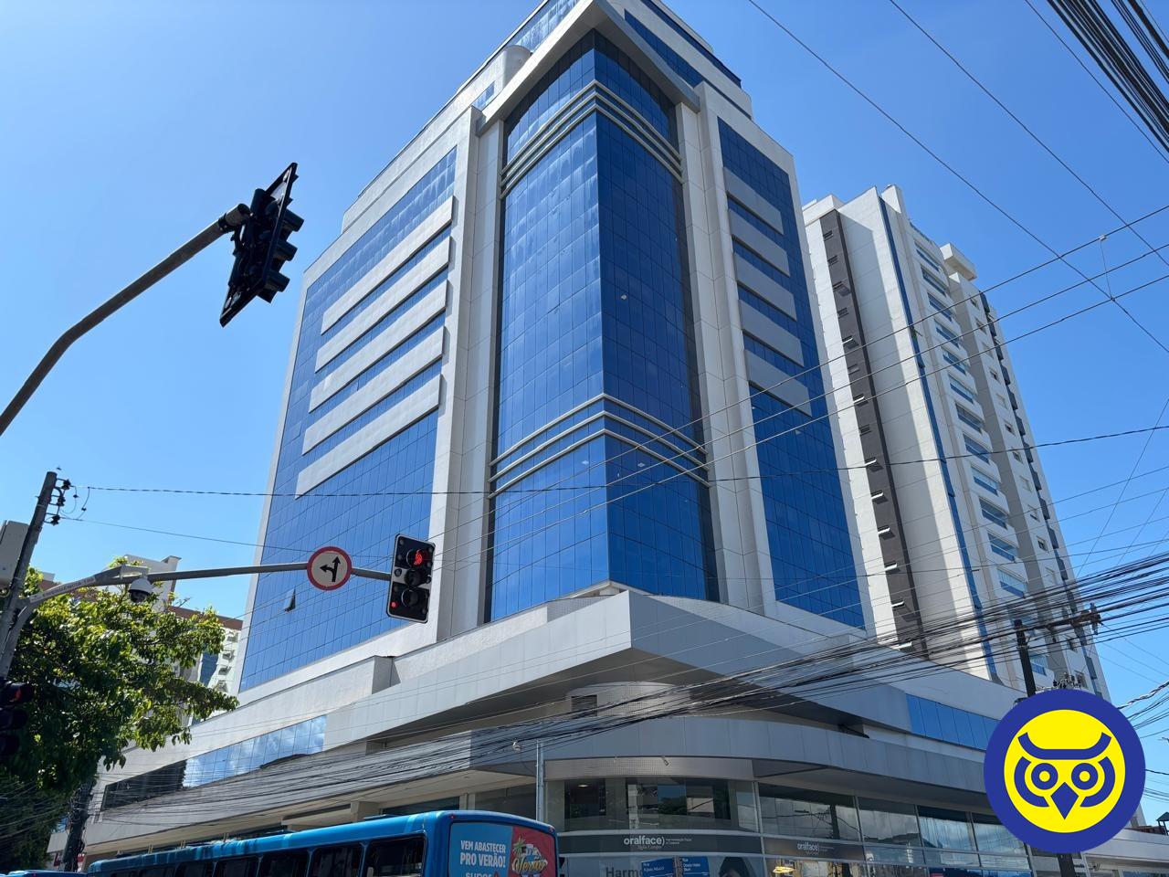 Sala para aluguel no Estreito: