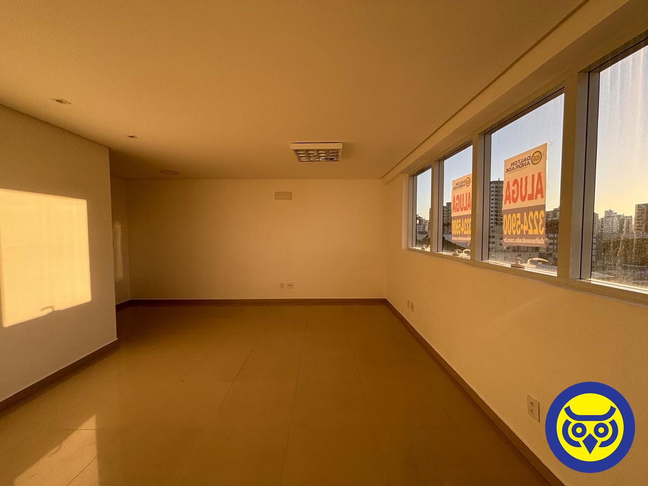 Sala para aluguel no Estreito: