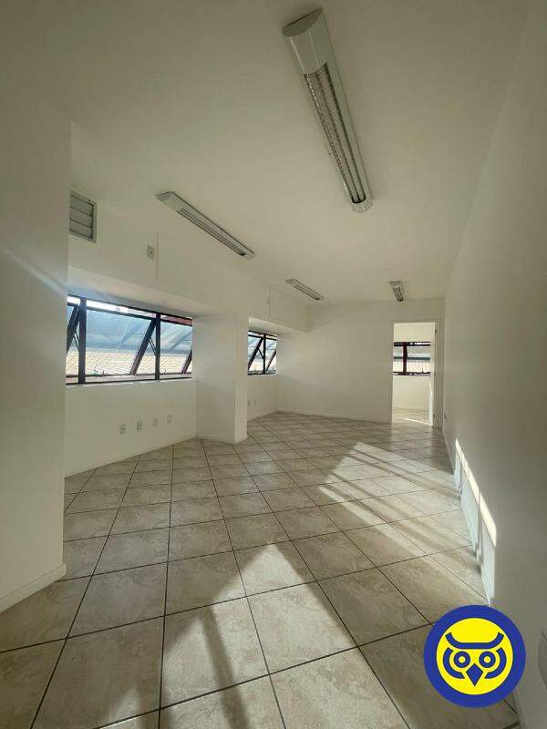 Sala para aluguel no Centro: