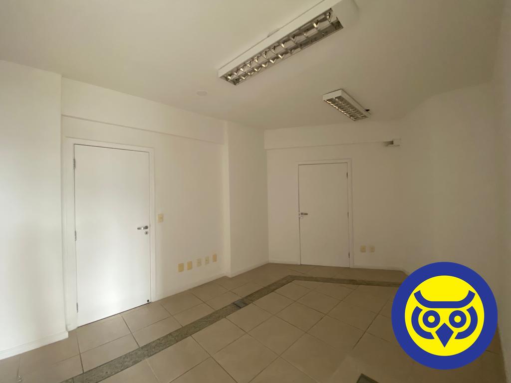 Salas/Conjuntos para aluguel no Centro: 