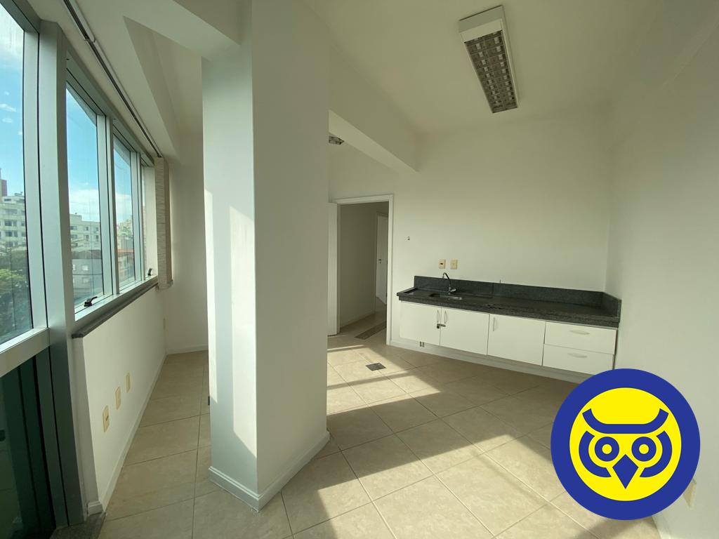 Salas/Conjuntos para aluguel no Centro: 