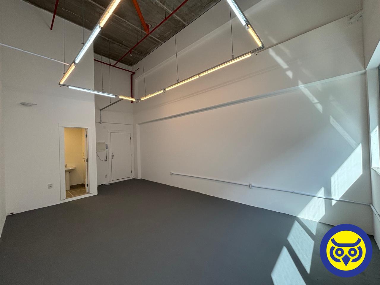 Salas/Conjuntos para aluguel no Saco Grande: