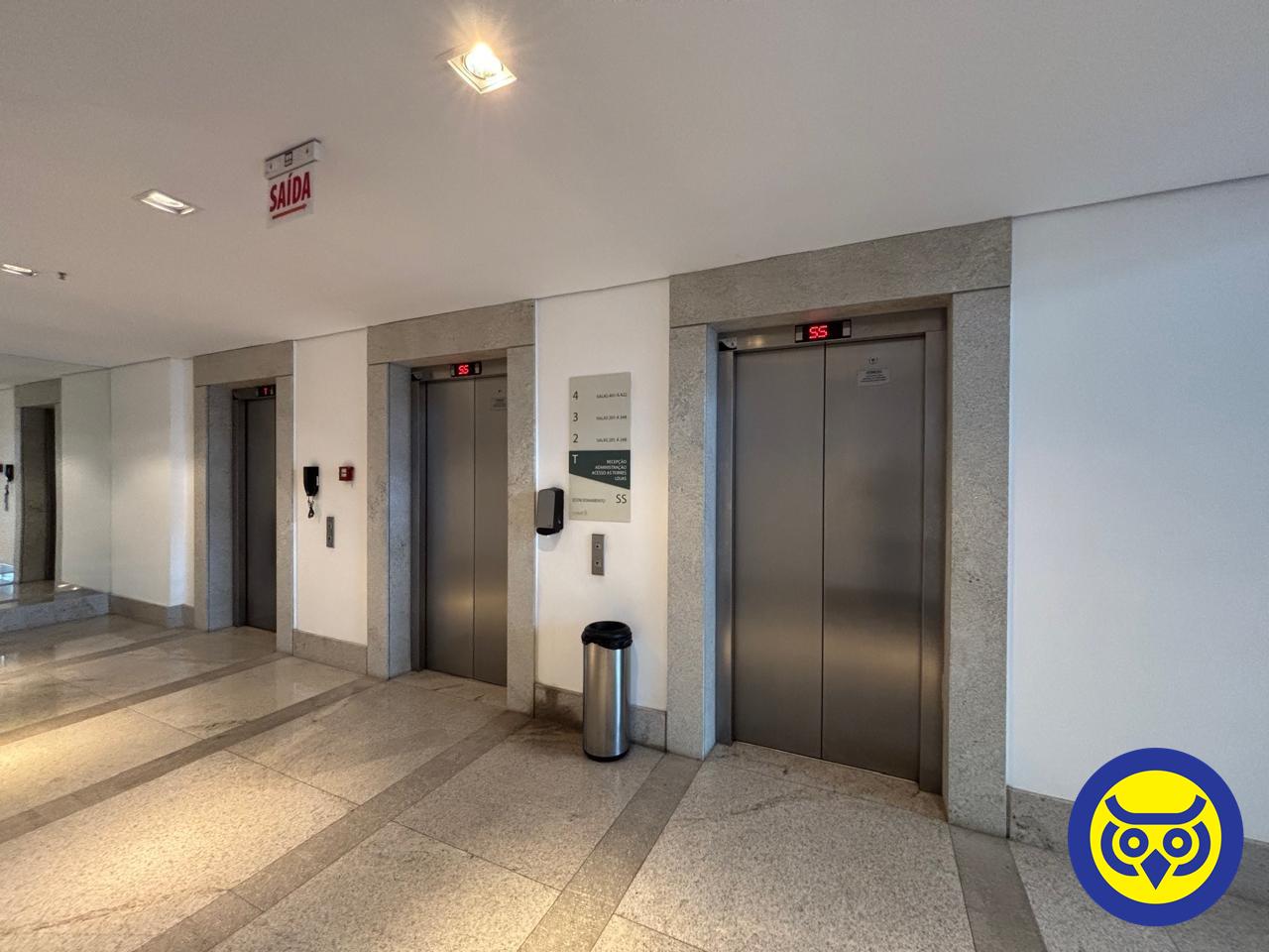 Salas/Conjuntos para aluguel no Saco Grande: