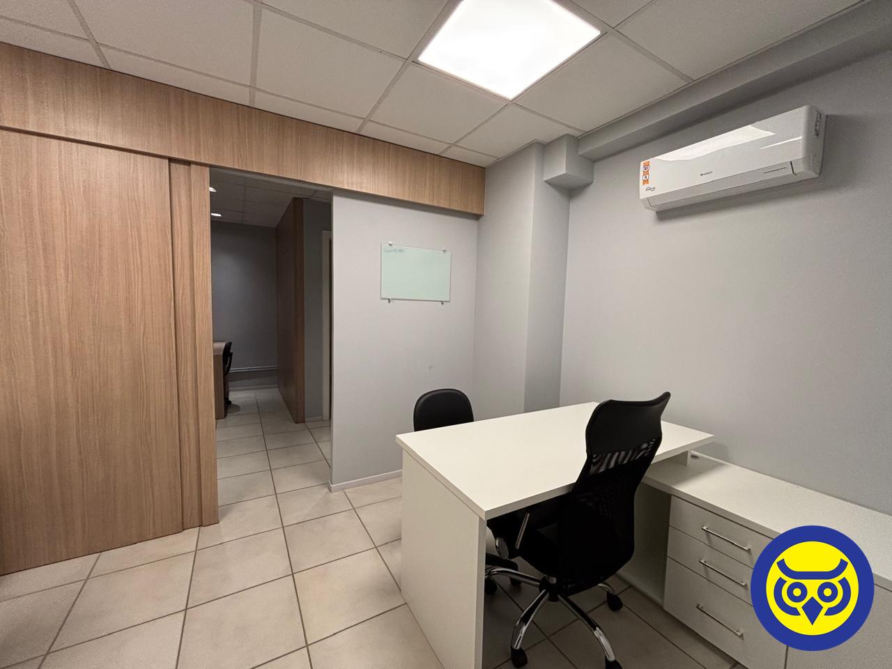 Salas/Conjuntos para aluguel no Centro: 