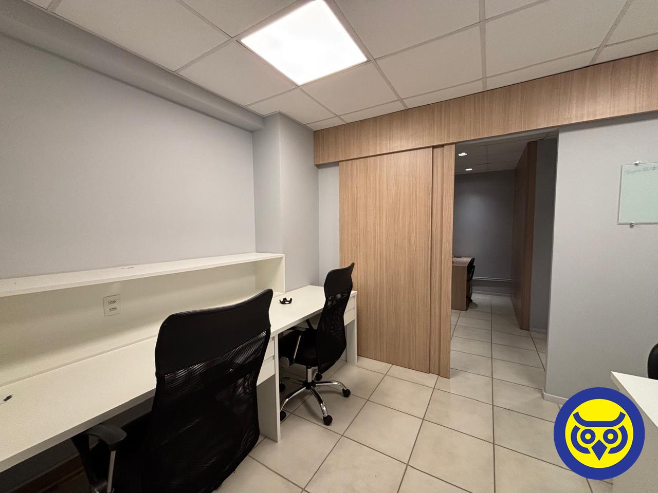 Salas/Conjuntos para aluguel no Centro: 