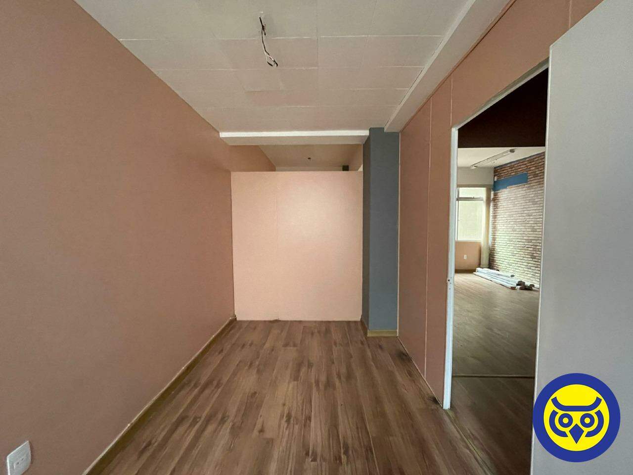 Salas/Conjuntos para aluguel no Centro: 