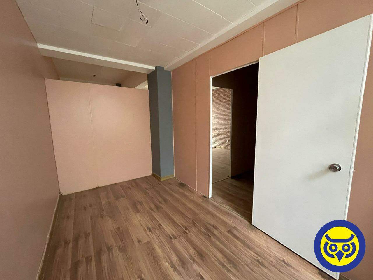 Salas/Conjuntos para aluguel no Centro: 