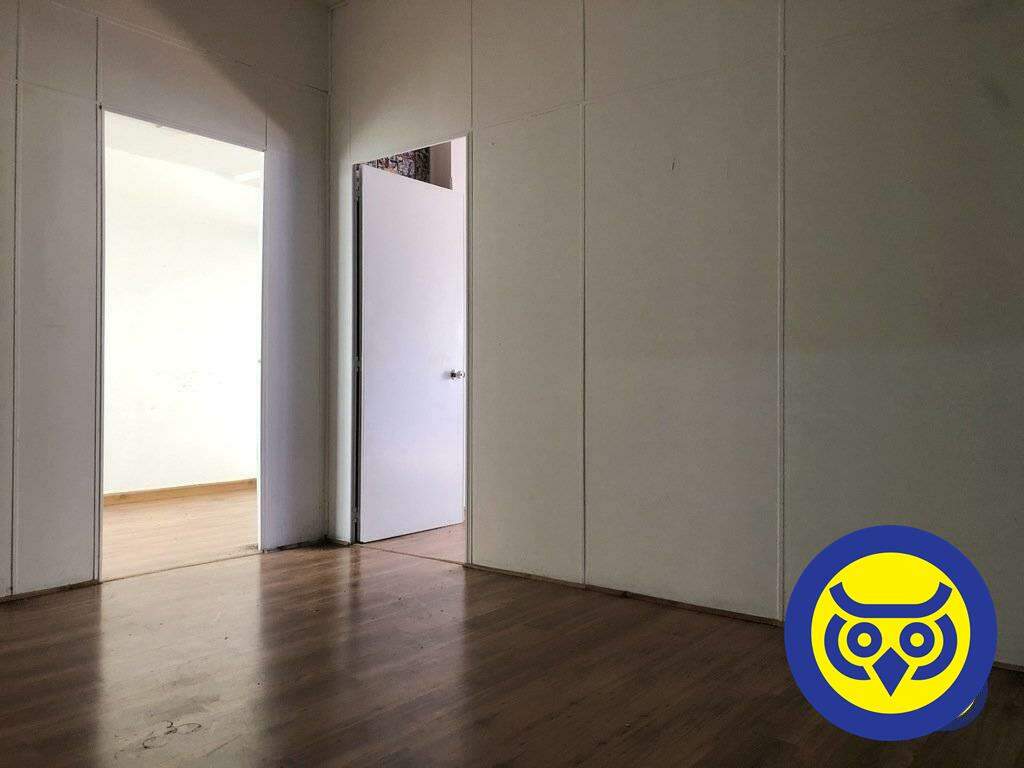 Salas/Conjuntos para aluguel no Centro: 