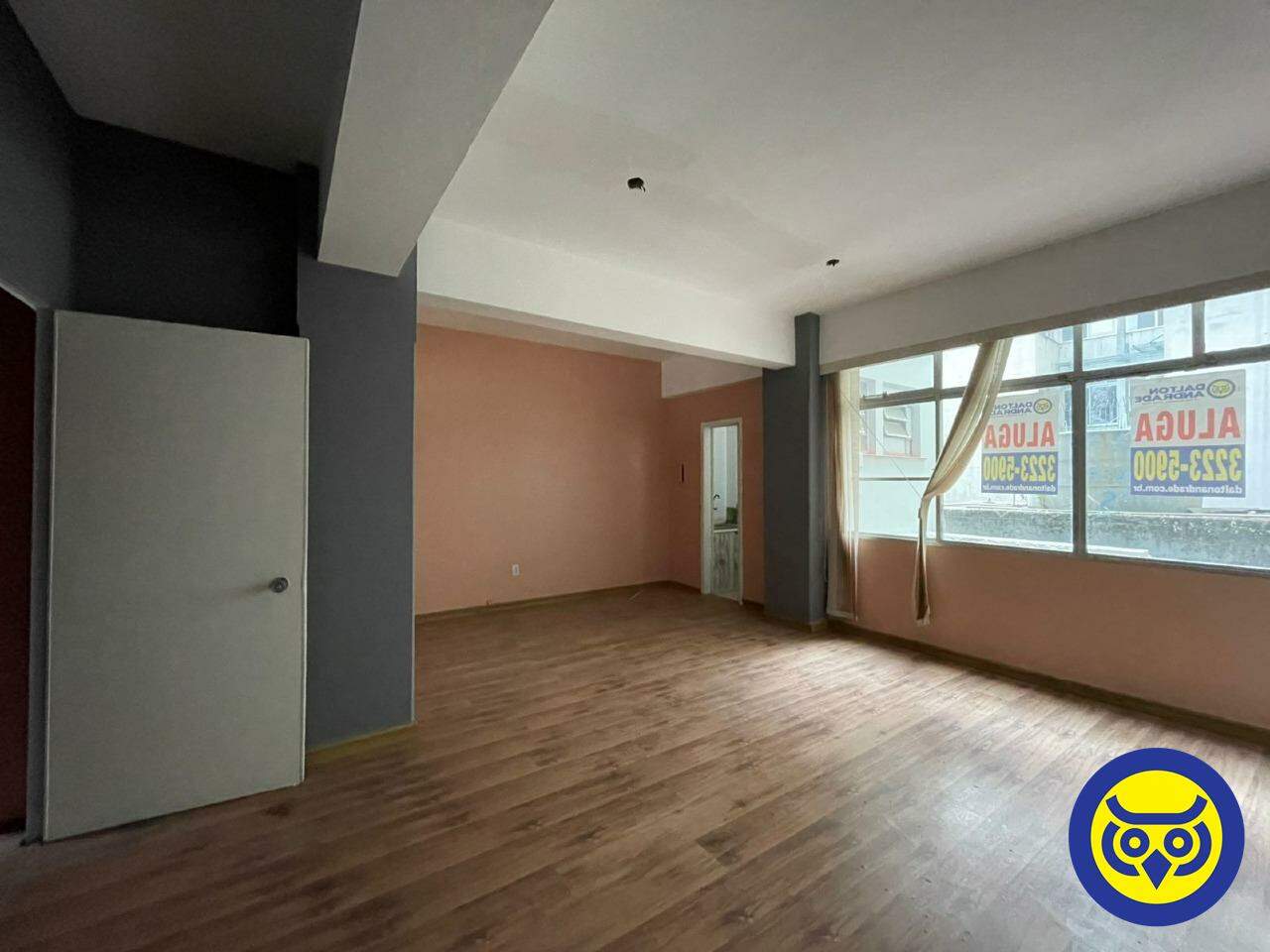 Salas/Conjuntos para aluguel no Centro: 