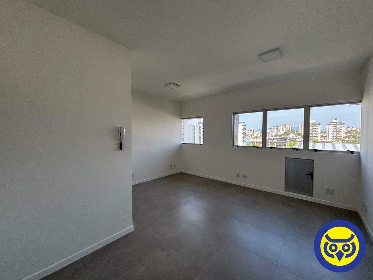 Salas/Conjuntos para aluguel no Balneário: 