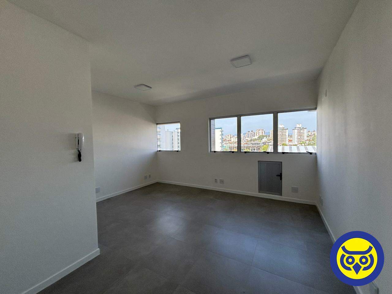 Salas/Conjuntos para aluguel no Balneário: 