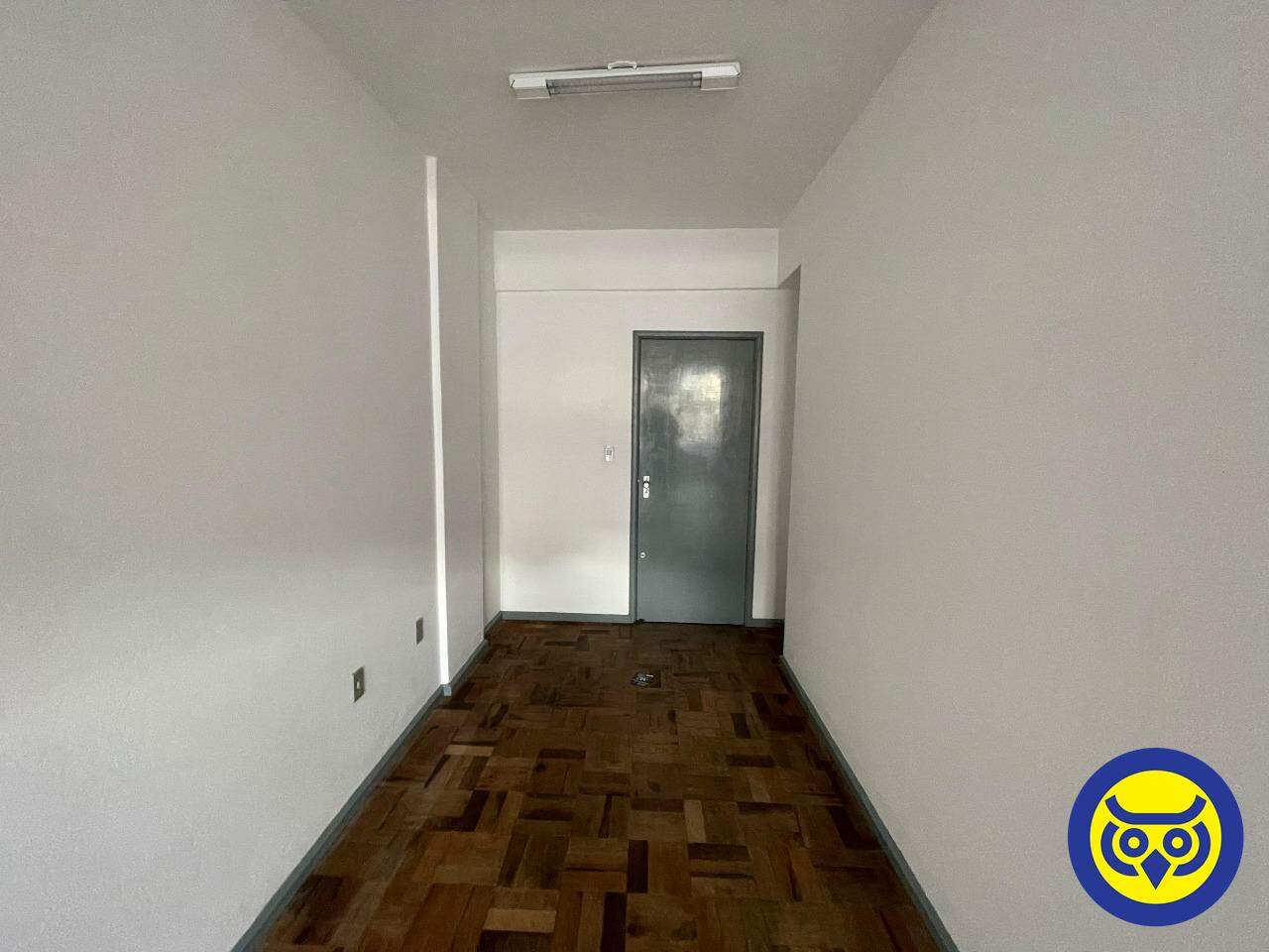 Salas/Conjuntos para aluguel no Centro: 