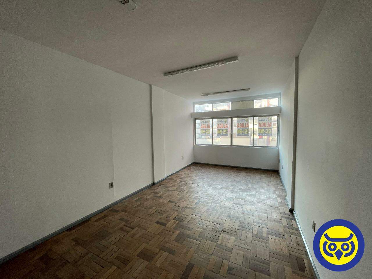 Salas/Conjuntos para aluguel no Centro: 