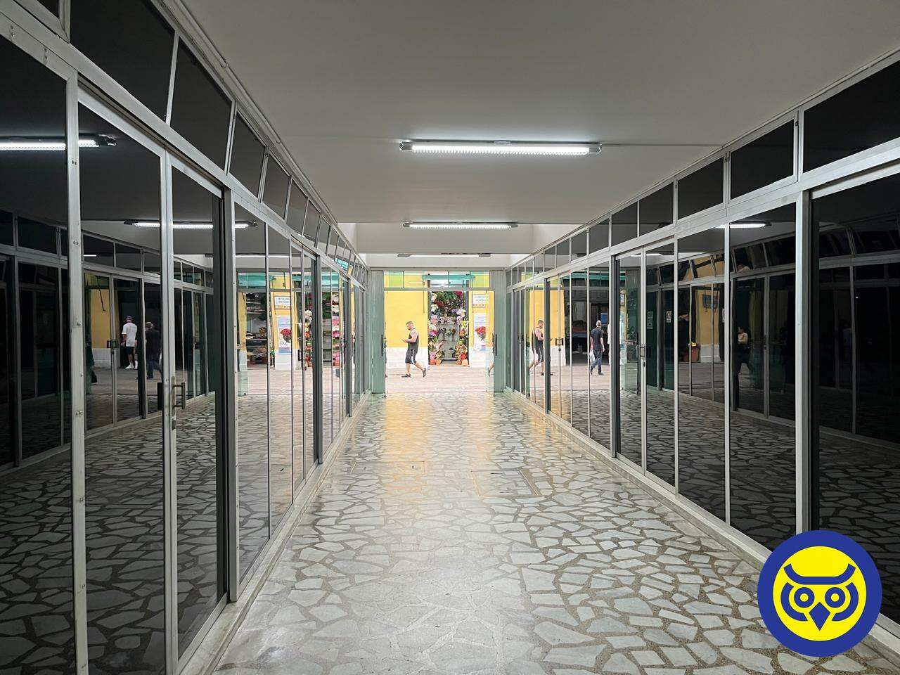 Salas/Conjuntos para aluguel no Centro: 