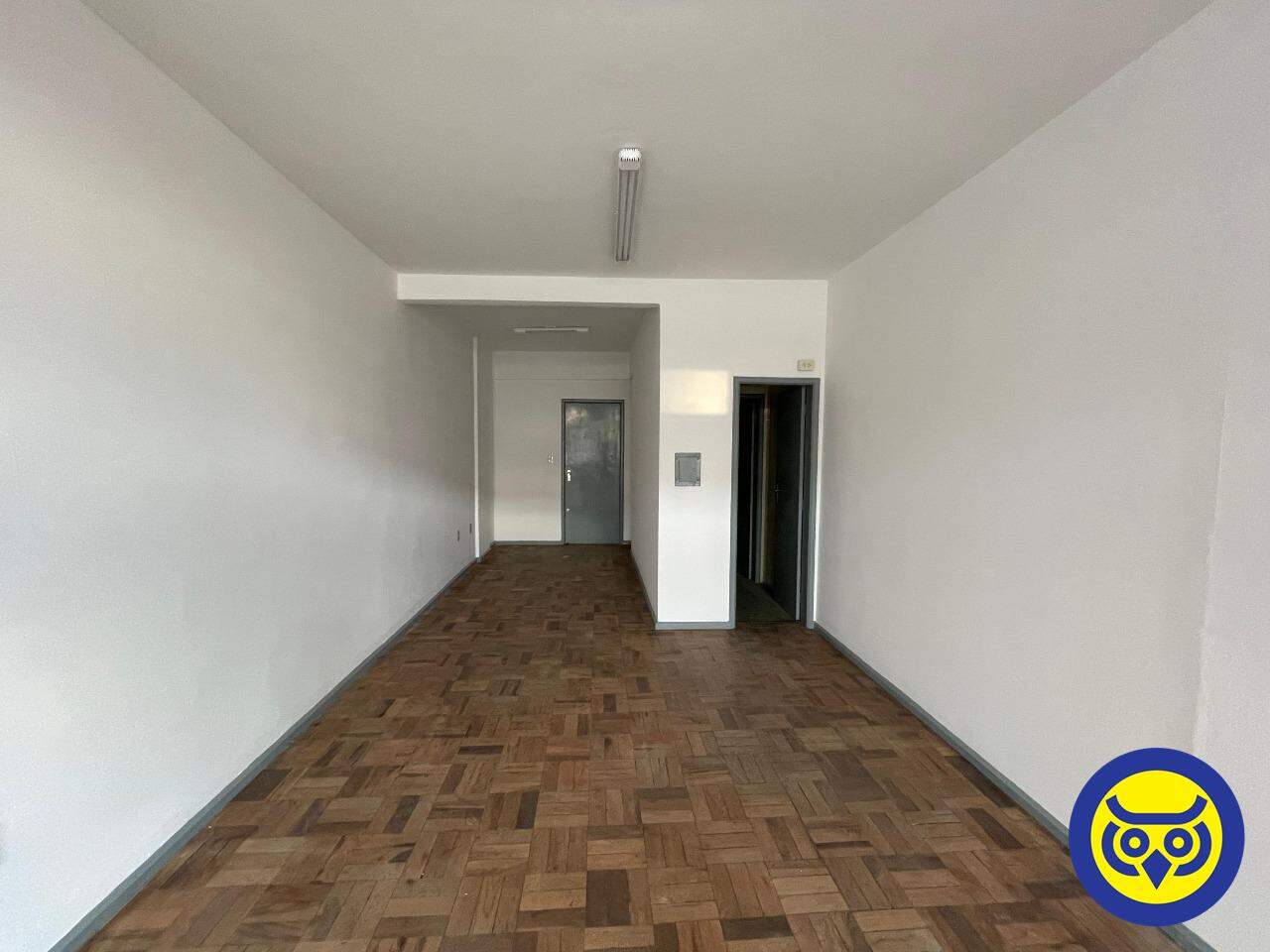 Salas/Conjuntos para aluguel no Centro: 